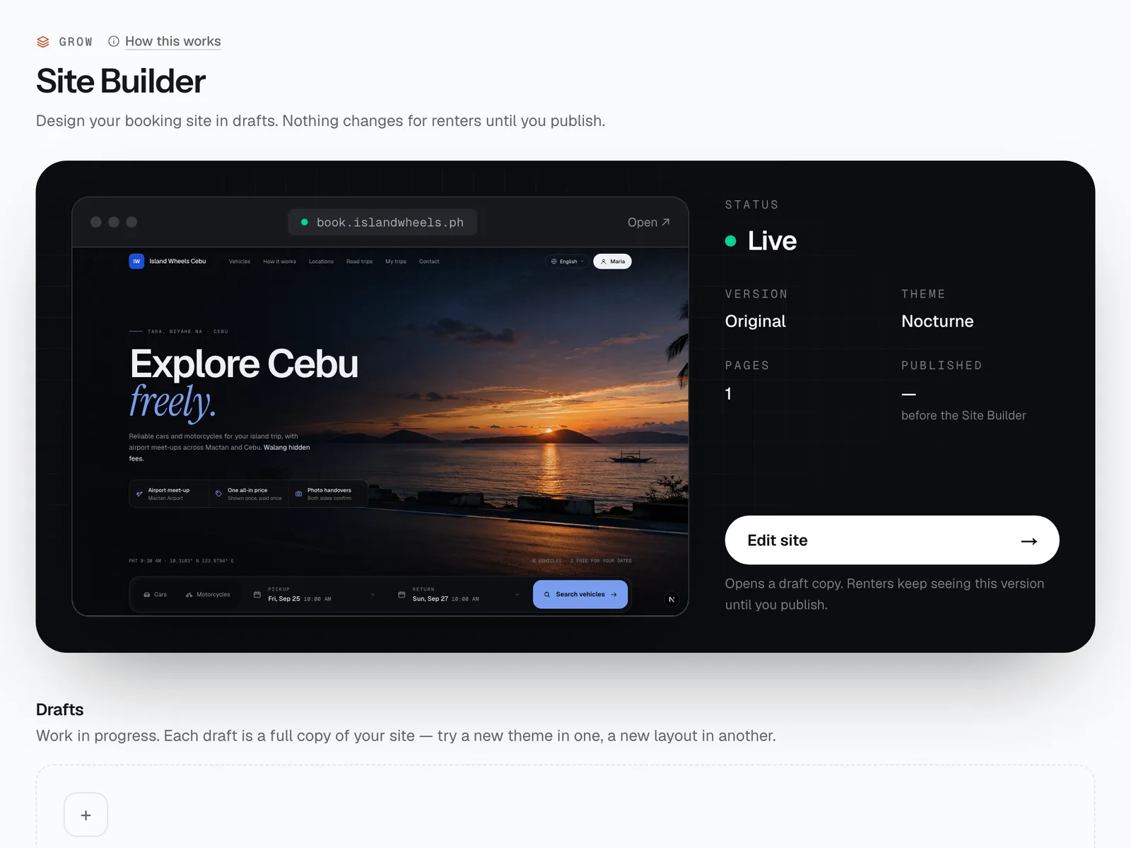 The Site Builder: your live site, its version and theme, and the Edit site button